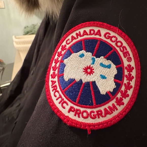 Canada Goose Women's Black Kensington Parka with Fur Trim - Picture 4 of 7